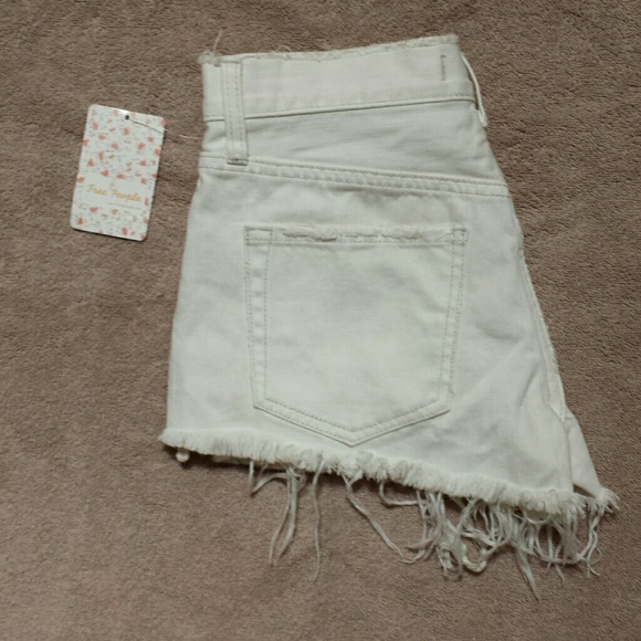🔥NWT🔥 Free People Daisy Chain Lace Shorts - Picture 7 of 7